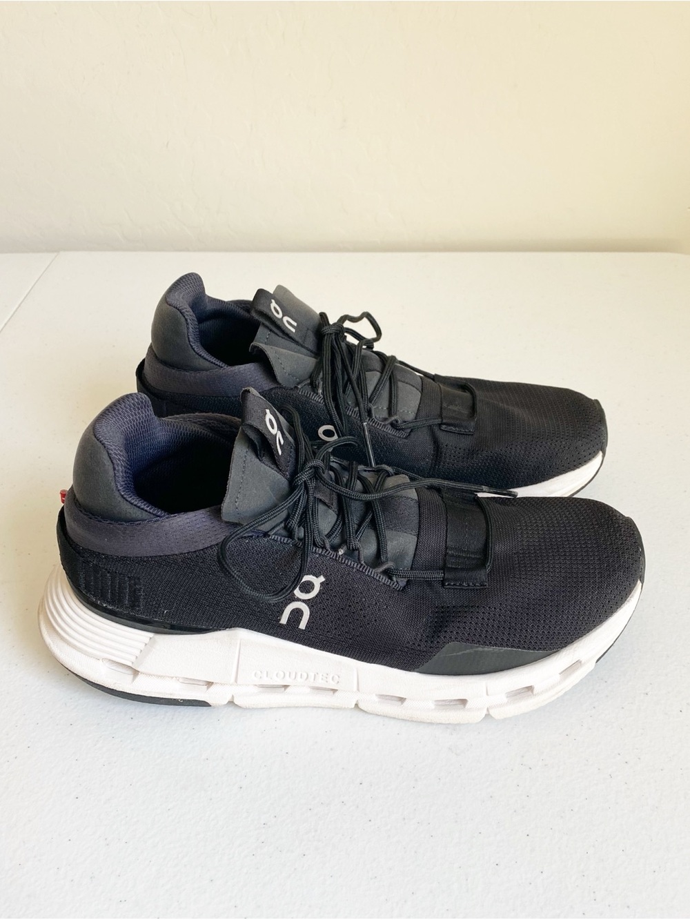On Cloudnova Running Shoe In Phantom & White Colorway Size 8
